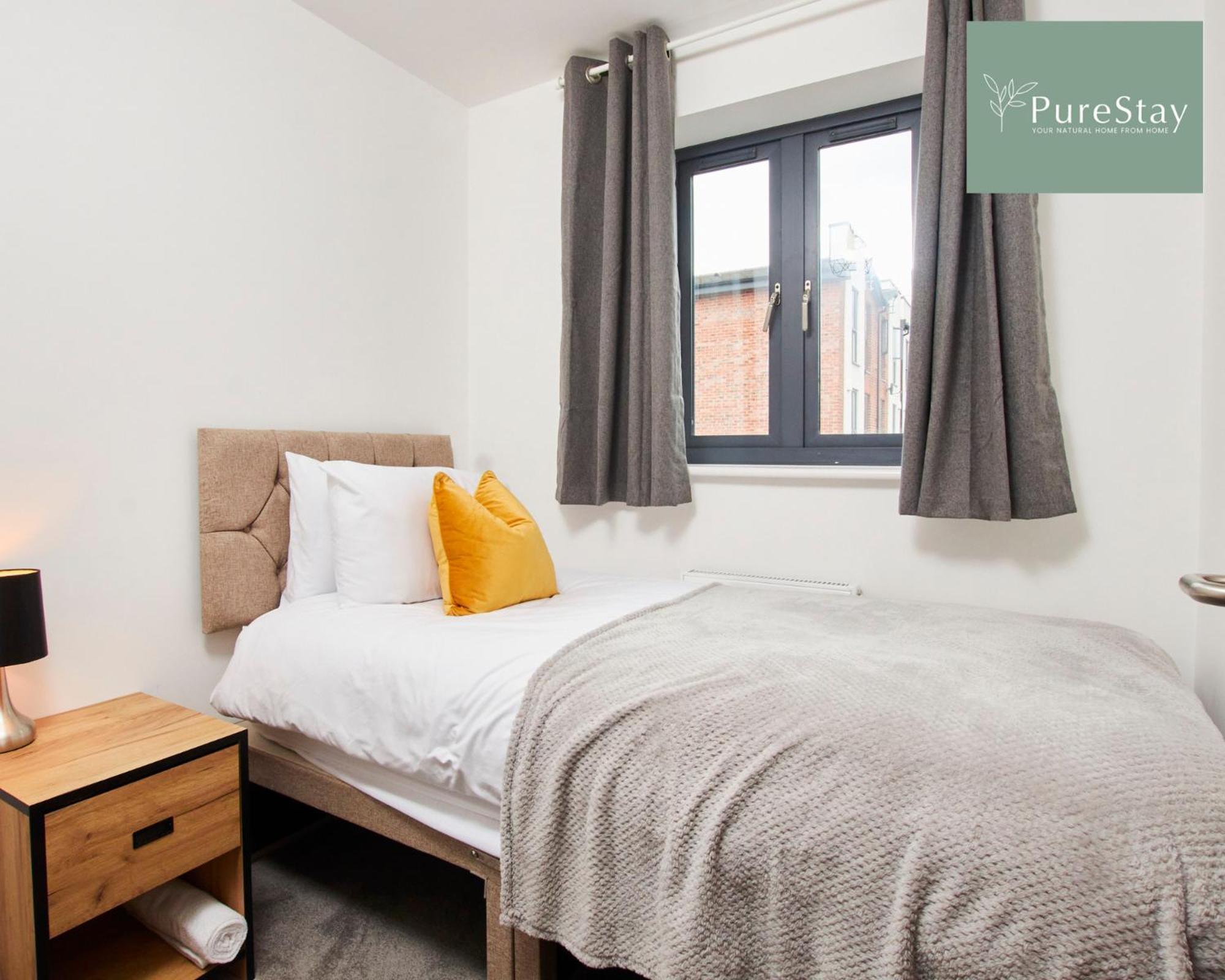 Perfect For Business Stays In Manchester - 5 Bedroom House By Purestay Short Lets & Serviced Accommodation Exterior photo