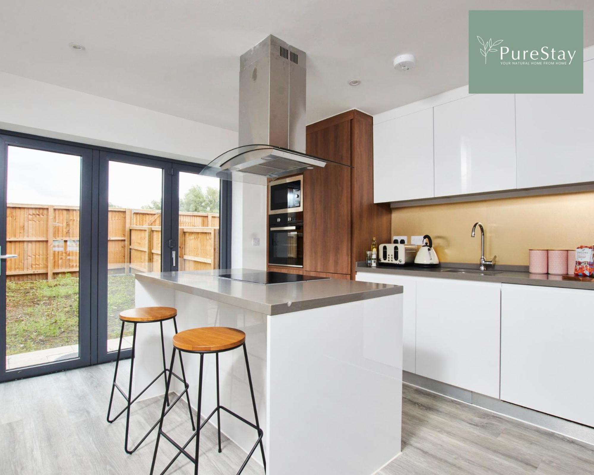 Perfect For Business Stays In Manchester - 5 Bedroom House By Purestay Short Lets & Serviced Accommodation Exterior photo